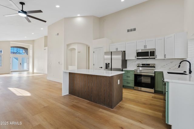 386 W pecan Place, Tempe, AZ 85284