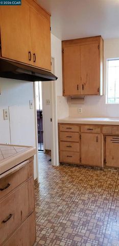 620 Kentucky St, Vallejo, CA 94590