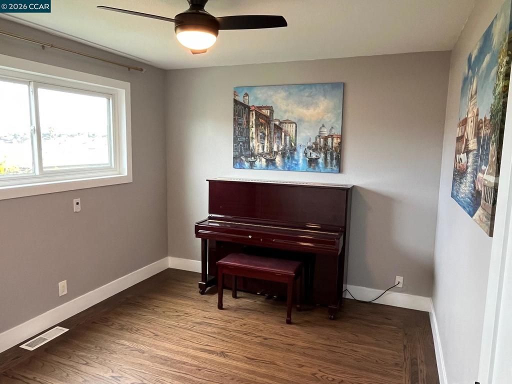 Image 18 of property listing at 620 Kentucky St, Vallejo, CA 94590