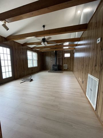 408 Birch St, Lafayette, TN 37083