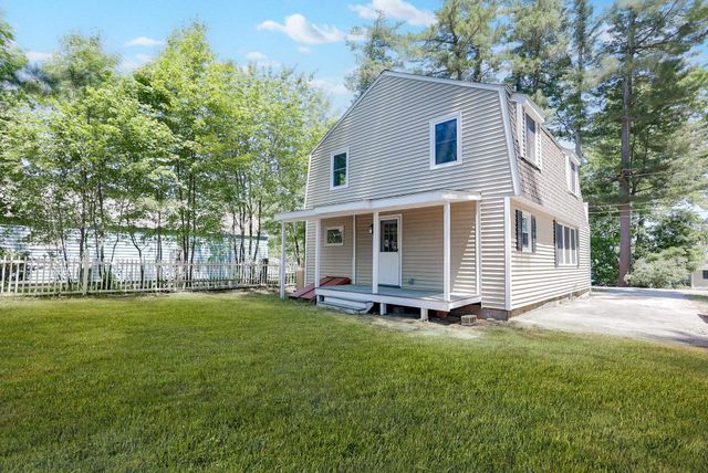40 Grove Avenue, Salem, NH 03079