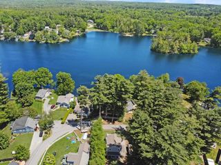 40 Grove Avenue, Salem, NH 03079
