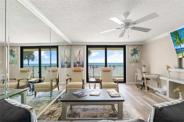 4800 Highway A1A None 211, Vero Beach, FL 32963