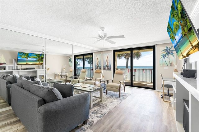 4800 Highway A1A None 211, Vero Beach, FL 32963