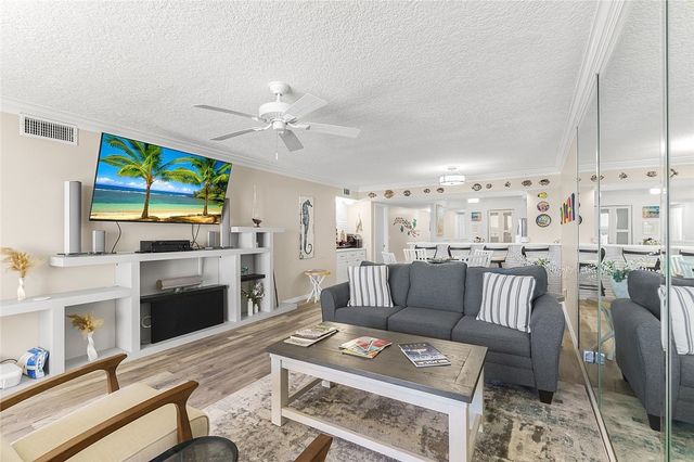 4800 Highway A1A None 211, Vero Beach, FL 32963