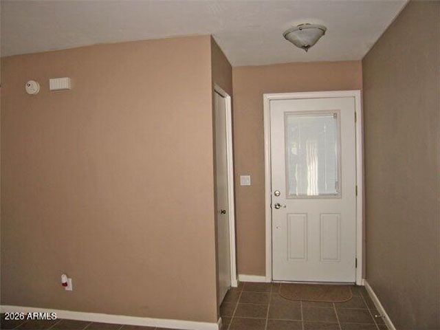 2338 W LINDNER Avenue 6, Mesa, AZ 85202