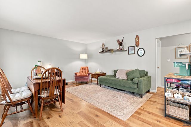 406 E WATERLOO, Rapid City, SD 57701