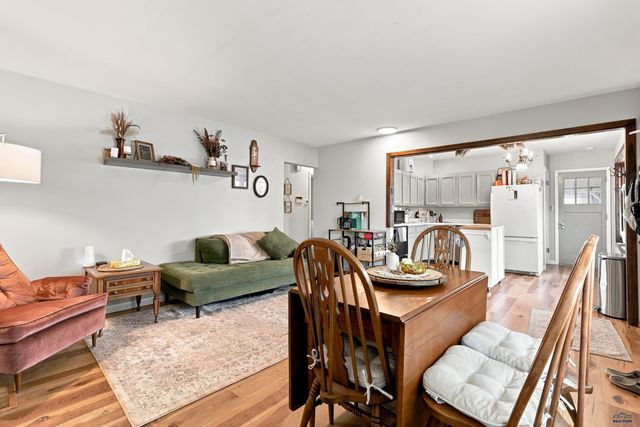 406 E WATERLOO, Rapid City, SD 57701