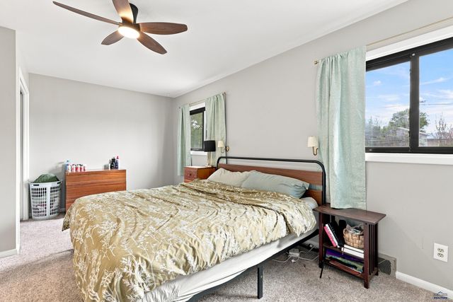 406 E WATERLOO, Rapid City, SD 57701