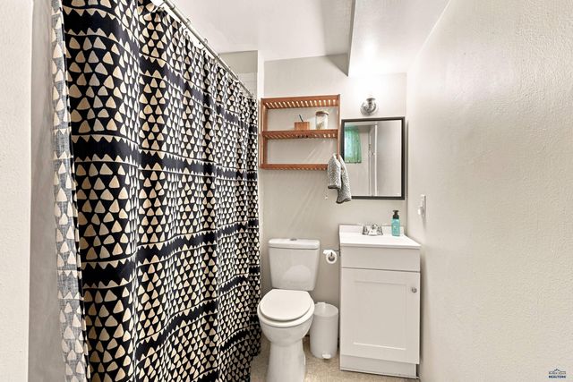406 E WATERLOO, Rapid City, SD 57701