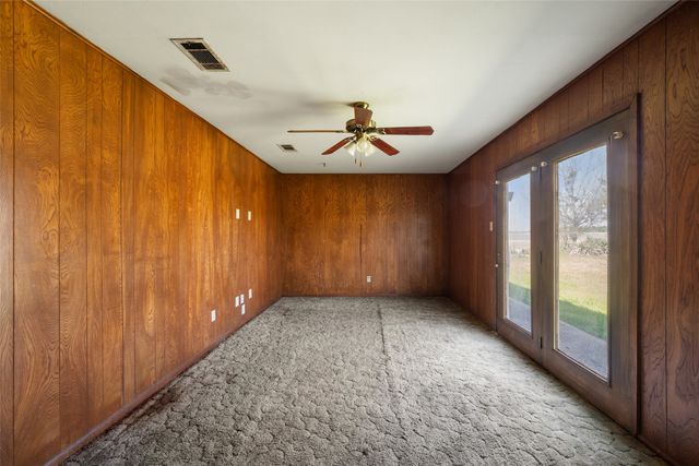 627 FM 633, Kerens, TX 75144