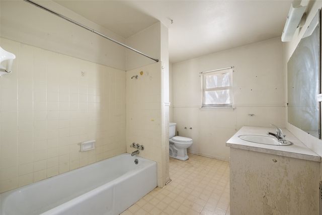 627 FM 633, Kerens, TX 75144