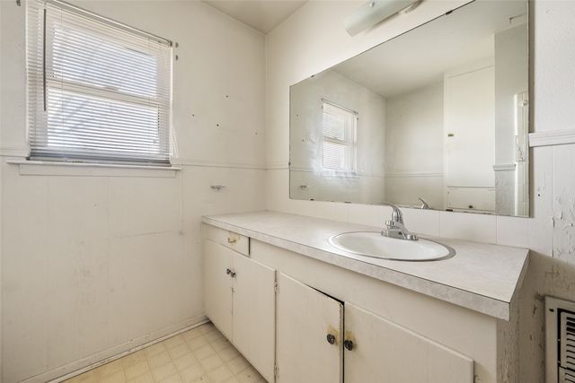 627 FM 633, Kerens, TX 75144