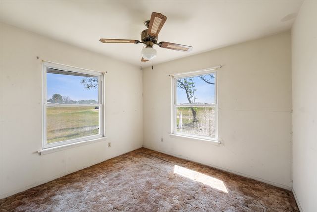 627 FM 633, Kerens, TX 75144