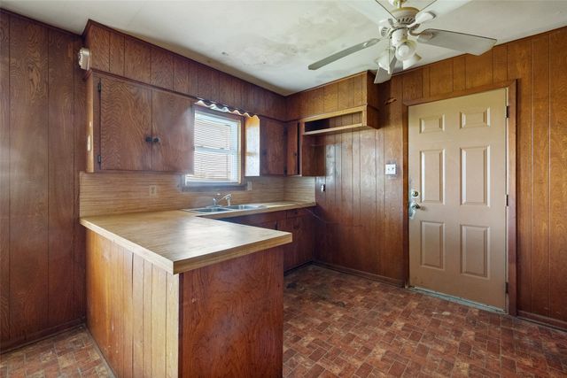 627 FM 633, Kerens, TX 75144