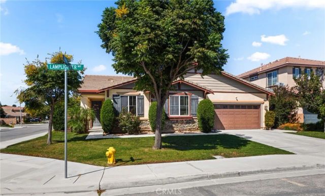 30411 LAMPLIGHTER Lane, Menifee, CA 92584