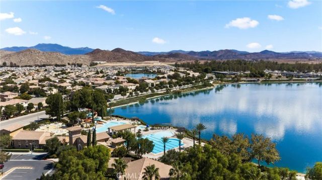 30411 LAMPLIGHTER Lane, Menifee, CA 92584
