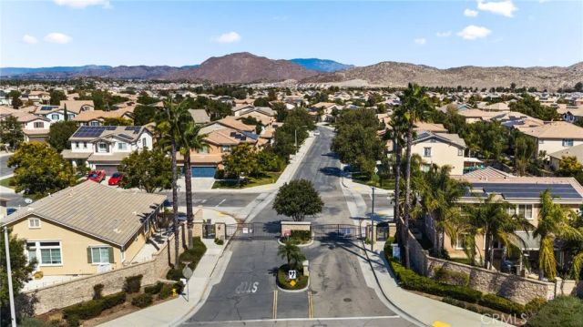 30411 LAMPLIGHTER Lane, Menifee, CA 92584