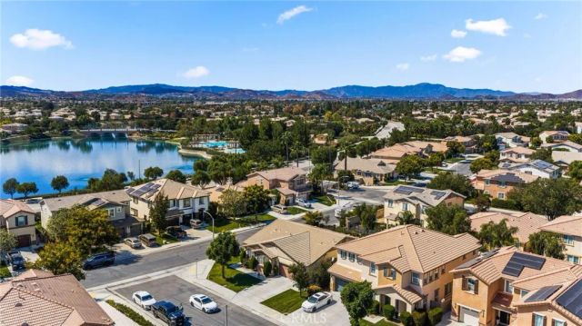30411 LAMPLIGHTER Lane, Menifee, CA 92584