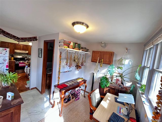 16 Yeoman Lane, Cornwall, NY 12518