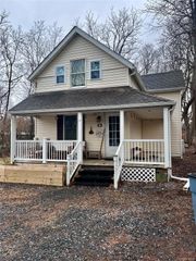 16 Yeoman Lane, Cornwall, NY 12518
