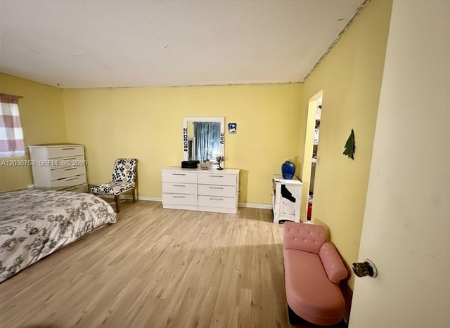 2301 NW 41st Ave 102, Lauderhill, FL 33313