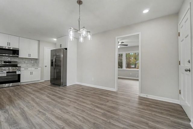 61 Overbrook SE Drive, Smyrna, GA 30082