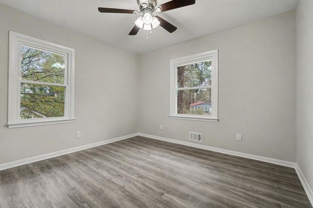 61 Overbrook SE Drive, Smyrna, GA 30082