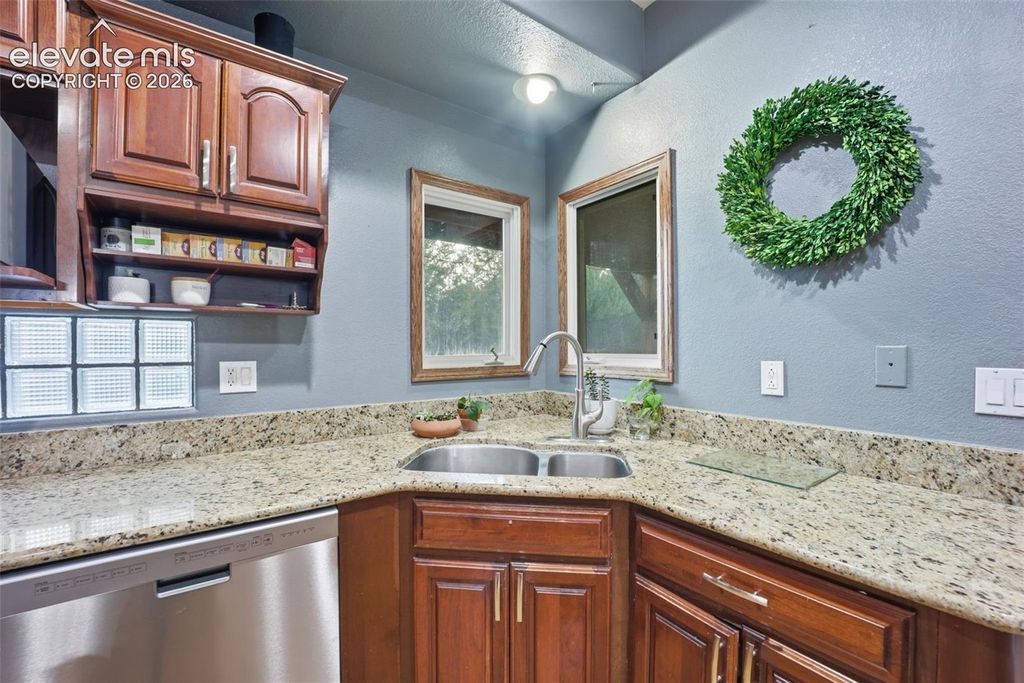 134 San Carlos Road, Pueblo, CO 81005 — photo 5