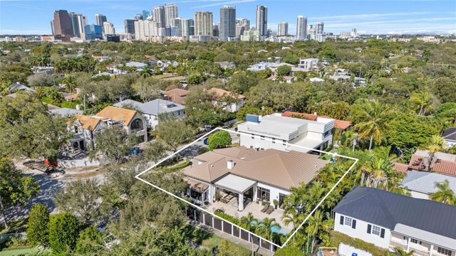 1036 SE 12th Way, Fort Lauderdale, FL 33316