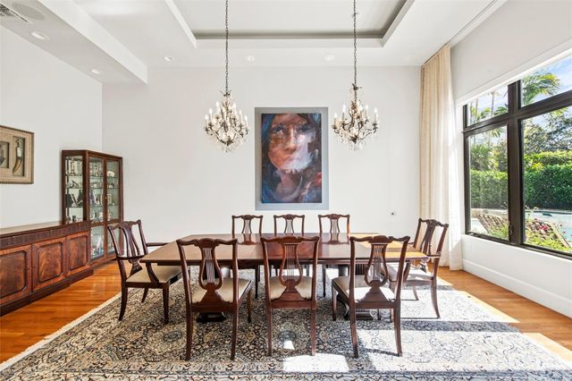 1036 SE 12th Way, Fort Lauderdale, FL 33316