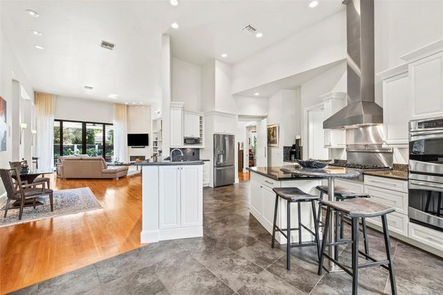 1036 SE 12th Way, Fort Lauderdale, FL 33316