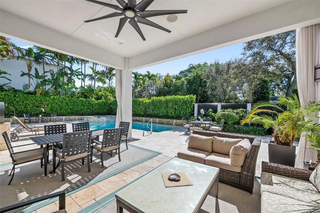 1036 SE 12th Way, Fort Lauderdale, FL 33316