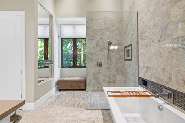 1036 SE 12th Way, Fort Lauderdale, FL 33316