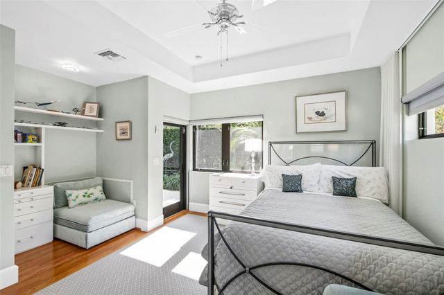 1036 SE 12th Way, Fort Lauderdale, FL 33316