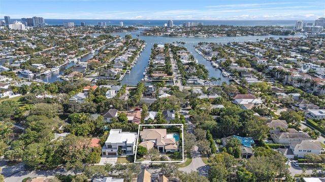 1036 SE 12th Way, Fort Lauderdale, FL 33316