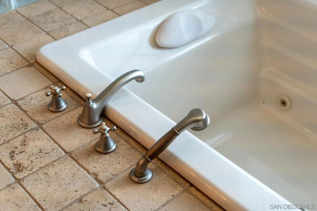 1609 Santa Margarita Drive, Fallbrook, CA 92028