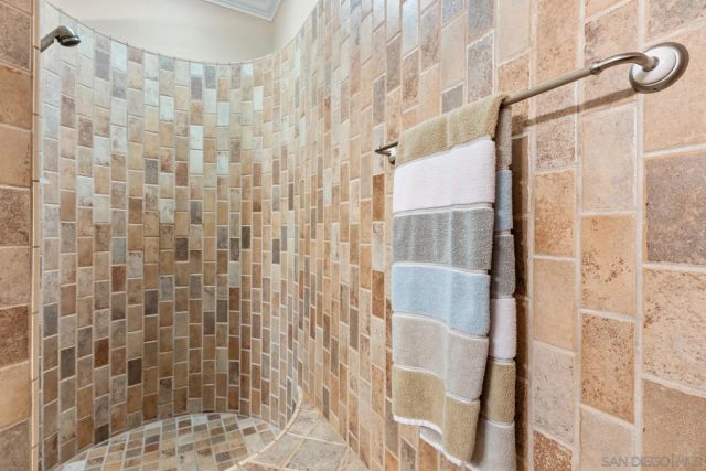 1609 Santa Margarita Drive, Fallbrook, CA 92028