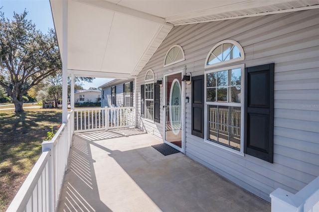 27925 N PELICAN ISLE DRIVE, Leesburg, FL 34748