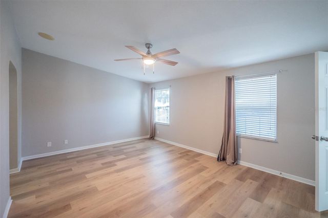 27925 N PELICAN ISLE DRIVE, Leesburg, FL 34748