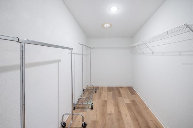 27925 N PELICAN ISLE DRIVE, Leesburg, FL 34748