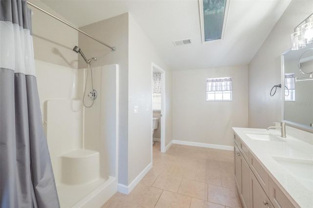 27925 N PELICAN ISLE DRIVE, Leesburg, FL 34748