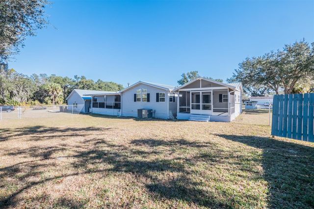 27925 N PELICAN ISLE DRIVE, Leesburg, FL 34748