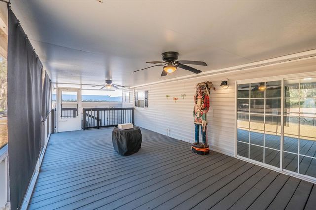 27925 N PELICAN ISLE DRIVE, Leesburg, FL 34748