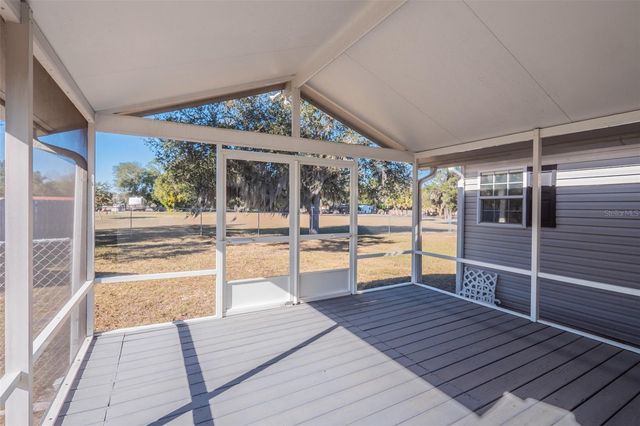 27925 N PELICAN ISLE DRIVE, Leesburg, FL 34748