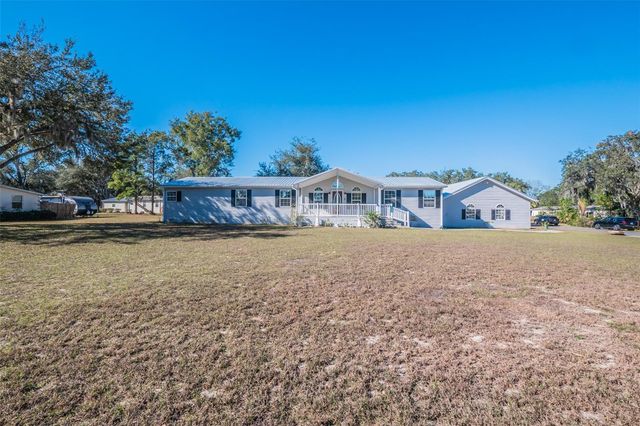 27925 N PELICAN ISLE DRIVE, Leesburg, FL 34748