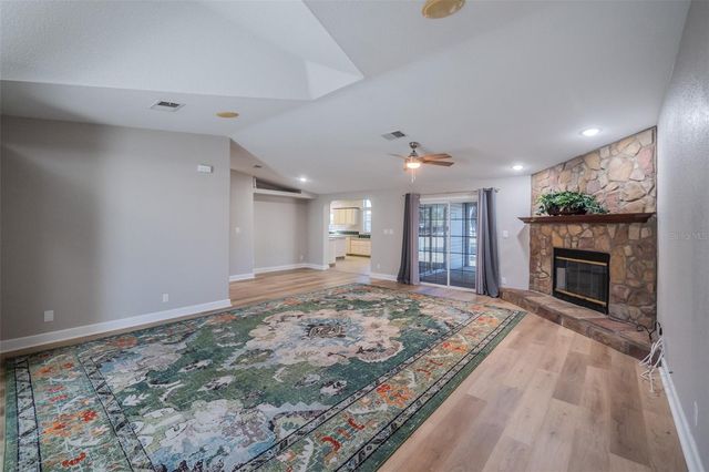 27925 N PELICAN ISLE DRIVE, Leesburg, FL 34748