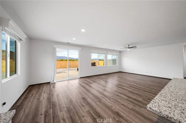 931 Bordeaux, San Jacinto, CA 92582