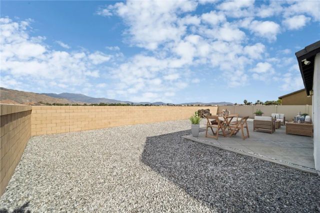 931 Bordeaux, San Jacinto, CA 92582