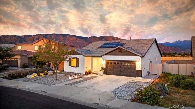 931 Bordeaux, San Jacinto, CA 92582